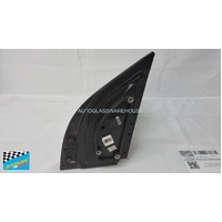 KIA GRAND CARNIVAL VQ - 2006 to 2/2015 - 5DR WAGON - DRIVERS - RIGHT SIDE MIRROR - COMPLETE - E4 02255 - WHITE - (SECOND-HAND)