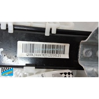 GREAT WALL CANNON - 12/2020 TO CURRENT - UTE - RIGHT SIDE REAR WINDOW REGULATOR - (SECOND-HAND)