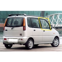 DAIHATSU MOVE L601 - 2/1997 to 1/2001 - 5DR WAGON - DRIVERS - RIGHT SIDE FRONT DOOR GLASS - (Second-hand)