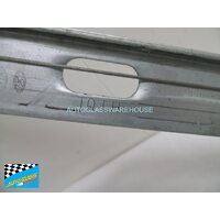 HYUNDAI iLOAD - 2/2008 to CURRENT - VAN - PASSENGER - LEFT SIDE FRONT WINDOW REGULATOR - ELECTRIC - NEW