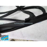 MERCEDES ATEGO 1223/1228/1623 - 1/2001 to CURRENT - TRUCK - TOP & SIDE MOULD FOR FRONT WINDSCREEN - NEW