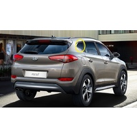 HYUNDAI TUCSON TL - 8/2015 TO 3/2021 - 5DR WAGON - RIGHT SIDE REAR OPERA GLASS - BLACK MOULD - GREEN (Second-hand)