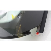 PORSCHE BOXSTER CONVERTIBLE 981 - 7/2012 to 12/2016 - FRONT WINDSCREEN GLASS - RAIN SENSOR, ANTENNA, MOULDING - NEW
