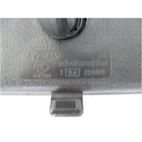 KIA RIO JB - 5/2005 to 8/2011 - 4DR SEDAN/5DR HATCH - CENTER INTERIOR REAR VIEW MIRROR - SCHEFENACKER - E4 02*806 - (Second-hand)