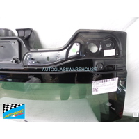 BMW 3 SERIES E91 - 3/2005 TO 12/2012 - 5DR WAGON - REAR WINDSCREEN GLASS - HEATED - GREEN (ENCAPSULATED) - NEW **