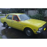 suitable for TOYOTA CORONA RT104/RT118 - 3/1974 to 9/1979 - SEDAN/WAGON - RIGHT SIDE FRONT DOOR GLASS - (SECOND-HAND)
