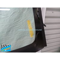 PORSCHE BOXSTER/CAYMAN 987 - 3/2005 to 12/2011 - 2DR COUPE - FRONT WINDSCREEN GLASS -RAIN SENSOR BRACKET,4 ANTENNA CONNECTORS,TOP AND SIDE MOULD - NEW