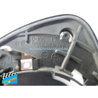 HOLDEN CAPTIVA CG - 9/2006 TO 2/2011 - WAGON - PASSENGERS - LEFT SIDE MIRROR - WITH BACKING (C-100) - (SECOND-HAND)