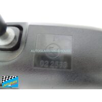 GREAT WALL V200/V240/X200/X240 - 7/2009 TO 12/2014 - 4DR UTE - CENTER INTERIOR REAR VIEW MIRROR - E4 02 2583 - (SECOND-HAND)