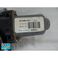 NISSAN PATHFINDER R51 - 7/2005 TO 10/2013 - 4DR WAGON - PASSENGERS - LEFT SIDE REAR WINDOW REGULATOR - (SECOND-HAND)