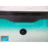 PORSCHE BOXSTER 986 - 1/1997 to 2/2005 - 2DR CONVERTIBLE - FRONT WINDSCREEN GLASS - ANTENNA, ENCAPSULATED - GREEN - VERY LIMITED - NEW
