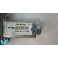 MAHINDRA XUV500 W8 - 6/2012 to CURRENT - 5DR WAGON - PASSENGERS - LEFT SIDE REAR WINDOW REGULATOR - (SECOND-HAND)