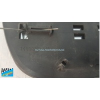 FORD FALCON EF/EL/XG/XH - 9/1994 TO 9/1998 - 4DR SEDAN - PASSENGERS - LEFT SIDE MIRROR - WITH BACKING - (1409359-LH) - (SECOND-HAND)