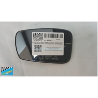 HYUNDAI i45 YH - 5/2010 to CURRENT - 4DR SEDAN - LEFT SIDE MIRROR - OEM GENUINE CURVED - WITH BACKING PLATE - (SECOND-HAND)