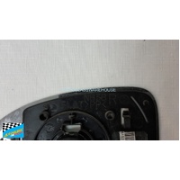 MAZDA MX5 ND - 8/2015 to CURRENT - 2DR CONVERTIBLE - DRIVER - RIGHT SIDE MIRROR - WITH BLIND SPOT - GENUINE - 154MM X 103MM - (SECOND-HAND)