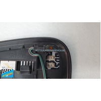 NISSAN NAVARA D23/NP300 - 3/2015 to CURRENT - UTE - DRIVERS - RIGHT SIDE MIRROR - GENUINE CURVED WITH BASE H073 >PP/PE< AND BLIND SPOT MONITORING
