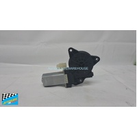 HYUNDAI TUCSON TL - 8/2015 TO 3/2021 - 5DR WAGON - RIGHT SIDE REAR WINDOW REGULATOR - MOTOR ONLY - NEW