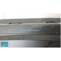BMW X3 G01 - 10/2017 to CURRENT - 5DR WAGON - PASSENGER - LEFT SIDE REAR CARGO GLASS - ENCAPSULATED - 5137 7388827 212185 - (SECOND-HAND)