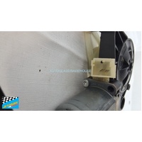 PORSCHE MACAN (95B) - 6/2014 TO 9/2024 - 5DR SUV - DRIVER - RIGHT SIDE REAR WINDOW REGULATOR - (SECOND-HAND)