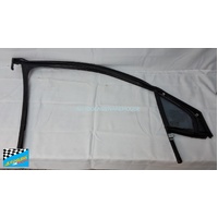 HOLDEN ASTRA BL - 10/2017 to CURRENT - 4/5DR SEDAN/HATCH/WAGON - PASSENGERS - LEFT SIDE FRONT QUARTER GLASS - ENCAPSULATED - (SECOND-HAND)