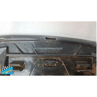 SUZUKI SWIFT RS415 - 2005 to 12/2010 - 5DR HATCH - RIGHT SIDE MIRROR - FLAT GLASS WITH BACKING - TOKAI RIKA RH R1400>PP<567290 - (SECOND-HAND)
