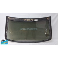 MERCEDES C CLASS W203 - 12/2000 to 1/2007 - 4DR SEDAN - REAR WINDSCREEN GLASS - HEATED - ANTENNA - (SECOND-HAND)