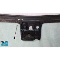 LDV D90 - 8/2024 TO CURRENT - 5DR SUV - FRONT WINDSCREEN GLASS - ANTENNA, RAIN SENSOR, BRACKET-2, ACOUSTIC, ADAS 2CAM, 4-SIDE MOULDS - NEW