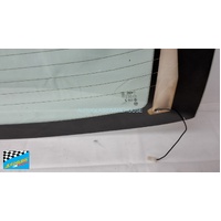 KIA MENTOR KNAFB - 5/1998 to 4/2000 - 5DR HATCH - REAR WINDSCREEN GLASS - NEW