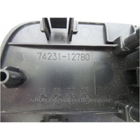 suitable for TOYOTA COROLLA ZRE152R - 5/2007 to 10/2012 - 5DR HATCH - RIGHT SIDE FRONT SWITCH POWER WINDOW - 74231-12780 - (SECOND-HAND)