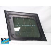 MINI CLUBMAN F54 - 12/2015 TO CURRENT - 5DR WAGON - DRIVERS - RIGHT SIDE REAR CARGO GLASS - Encapsaluted -Antenna - Privacy Tint - (SECOND-HAND)