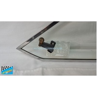 FIAT 124 SPORTS - 1/1968 to 1/1975 - 2DR COUPE - PASSENGERS - LEFT SIDE REAR FLIPPER GLASS - (Second-hand)