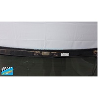 MERCEDES C CLASS W203 - 12/2000 to 1/2007 - 4DR SEDAN - REAR WINDSCREEN GLASS - HEATED - ANTENNA - (SECOND-HAND)