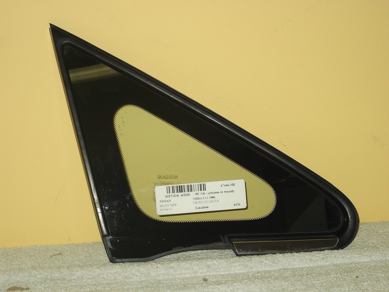 Replacement Right Front Qtr/Vent Glass for NISSAN TIIDA