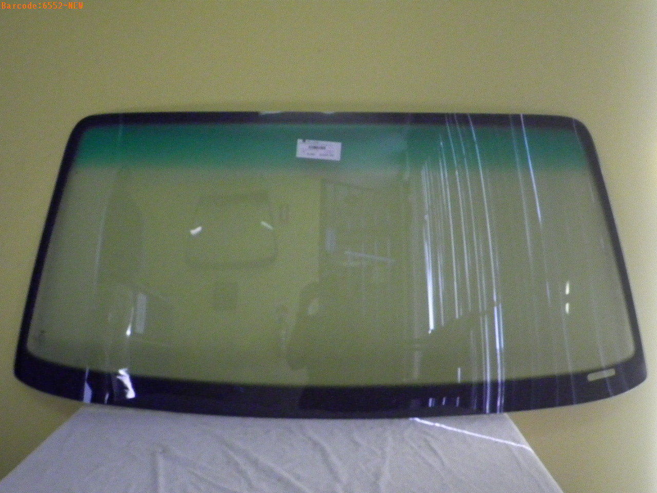 Replacement Windscreen for JAGUAR XJ SERIES New & Secondhand