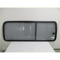 RENAULT KANGOO X76 - 8/2004 to 10/2010 - RIGHT SIDE - SLIDING UNIT (FRONT PIECE SLIDES TO OPEN) - GLUE IN - 1400 x 545 - (MODELS W/O SLIDING DOOR)