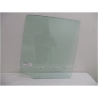 KIA SPORTAGE - 4/2000 TO 12/2003 - 5DR WAGON - PASSENGERS - LEFT SIDE REAR DOOR GLASS - HOLES 120MM