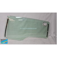 LAND ROVER DISCOVERY DISCO 1 - 1/1991 to 12/1996 - 2DR/4DR  WAGON - REAR WINDSCREEN GLASS -  NO BRAKE LIGHT, HEATED