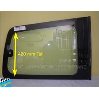 MITSUBISHI PAJERO NM/NP - 5/2000 TO 10/2006 - 4DR WAGON - DRIVERS - RIGHT SIDE REAR CARGO GLASS (NO AERIAL)