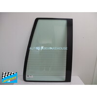 VOLKSWAGEN TRANSPORTER T4 - 11/1992 to 8/2004 - SWB/LWB VAN - PASSENGERS - LEFT SIDE REAR BARN DOOR GLASS - 695W X 920H (HIGH ROOF) - GREEN 