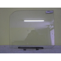 MITSUBISHI L200 D50/MA/MB/MC/MD - 1979 to 9/1986 - VAN - LEFT SIDE FRONT DOOR GLASS - NEW