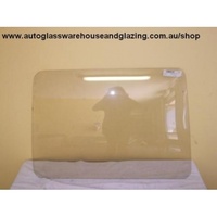 NISSAN SERENA C23 - 92 to 95. RIGHT SIDE VAN MIDDLE GLASS (FIXED)