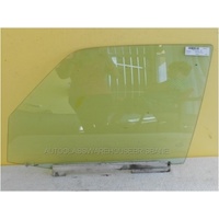 MERCEDES S CLASS W126 - 1/1981 to 1/1992 - 4DR SEDAN - PASSENGERS - LEFT SIDE FRONT DOOR GLASS - GREEN