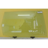 DAIHATSU PYZAR G303 - 3/1997 to 1/2001 - 5DR WAGON - DRIVERS - RIGHT SIDE REAR DOOR GLASS