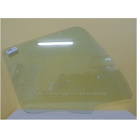 MITSUBISHI FIGHTER FM /FK SERIES  1995 TO 2007 -  TRUCK - RIGHT SIDE FRONT DOOR GLASS - 2 HOLES, FOR MODEL WITHOUT CURB SIGHT IN THE LEFT DOOR