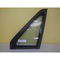 VOLVO S70 MY00 - 1999 to 2000 - 4DR SEDAN - DRIVERS - RIGHT SIDE REAR QUARTER GLASS - ENCAPSULATED