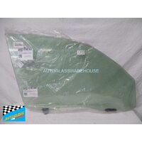 TOYOTA LANDCRUISER 200 SERIES - 11/2007 to CURRENT - 5DR WAGON - RIGHT SIDE FRONT DOOR GLASS - GREEN