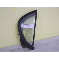 NISSAN MAXIMA A33 - 12/1999 to 11/2003 - 4DR SEDAN - RIGHT SIDE REAR QUARTER GLASS