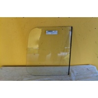 FORD ECONOVAN E2200 - 1979 MODEL - SWB VAN - DRIVERS - RIGHT SIDE REAR FLIPPER GLASS (465h X 400w)