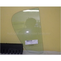 HYUNDAI i20 PB - 7/2010 to 10/2015 - 5DR HATCH - DRIVERS - RIGHT SIDE REAR QUARTER GLASS