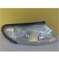 FORD FALCON EF-EL - 9/1994 to 9/1998 - 4DR SEDAN - LEFT SIDE INDICATOR CORNER LIGHT